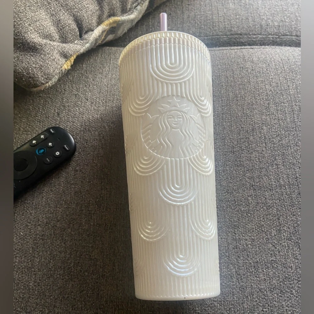 Starbucks 2023 Spring White Mermaid Cold Cup Tumbler 24oz.T29